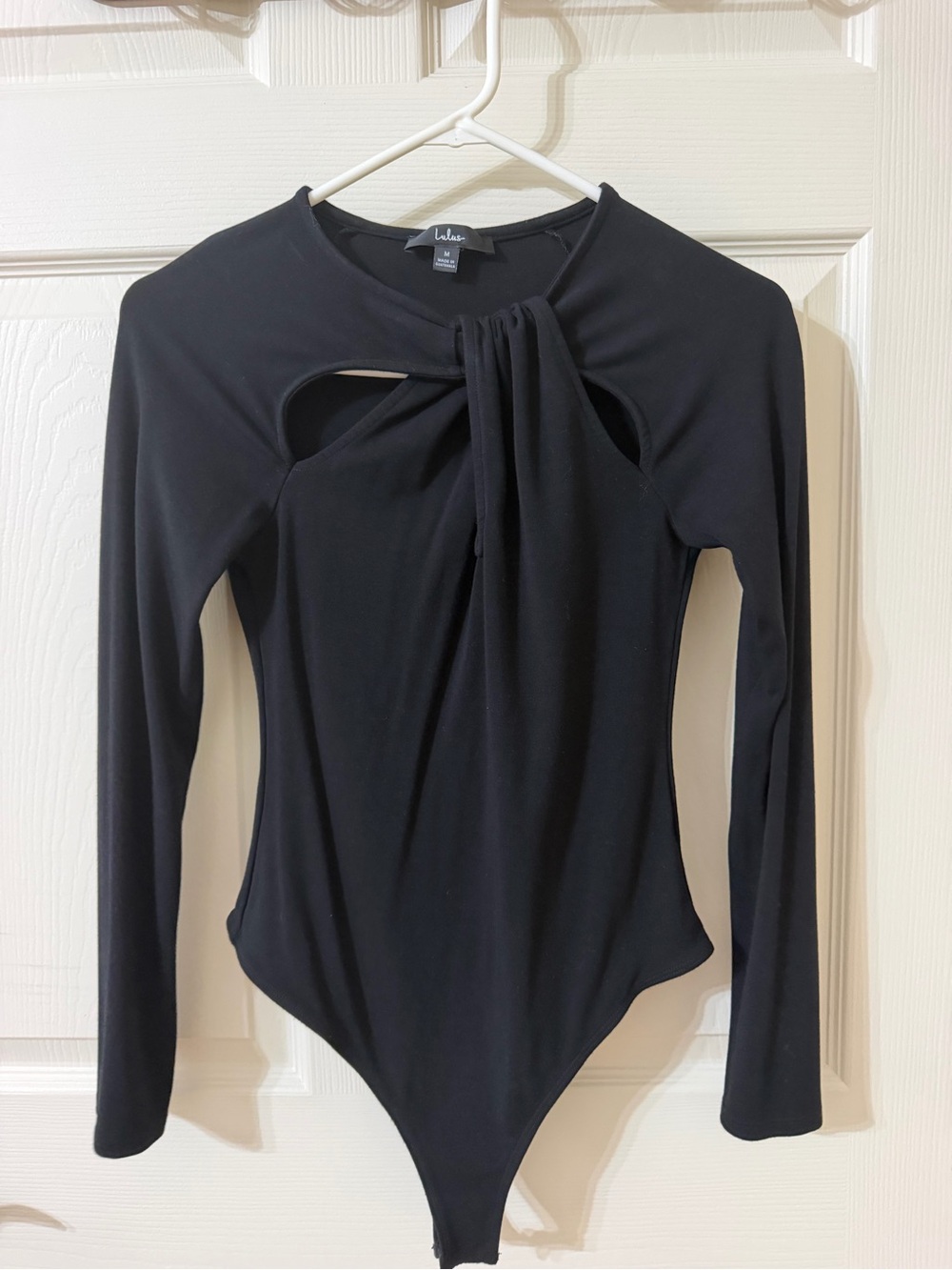Lulu's Black Long-Sleeve Twist-Front Cutout Bodysuit